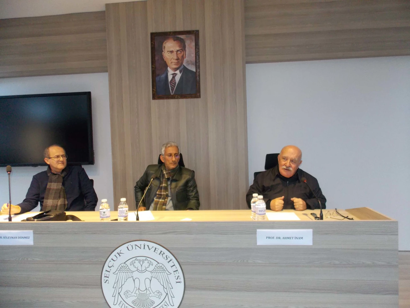 Edebiyat Fakültesinde "Felsefe ve Gönül" Konferansına Yoğun İlgi